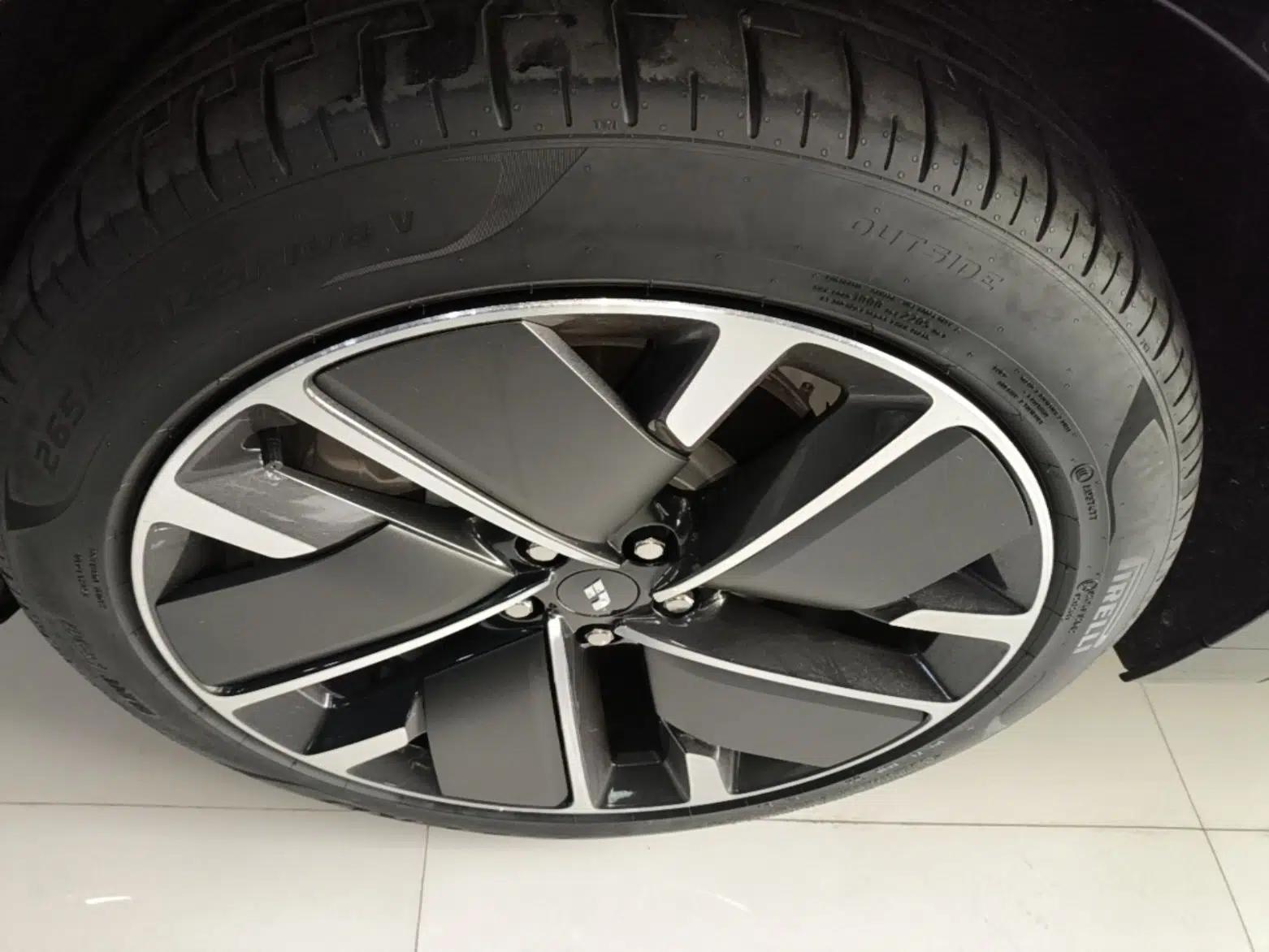 Li Auto L6 2025 Pro Smart Refresh Edition — миниатюра 15