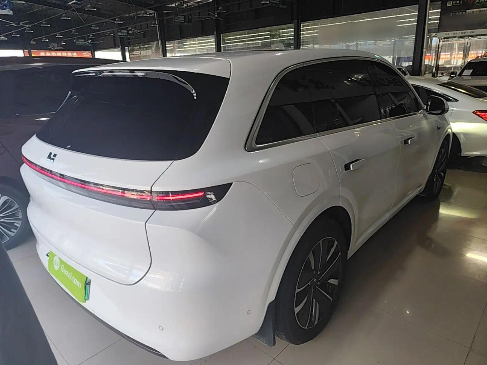 Li Auto L6 2025 Pro Smart Refresh Edition — миниатюра 6