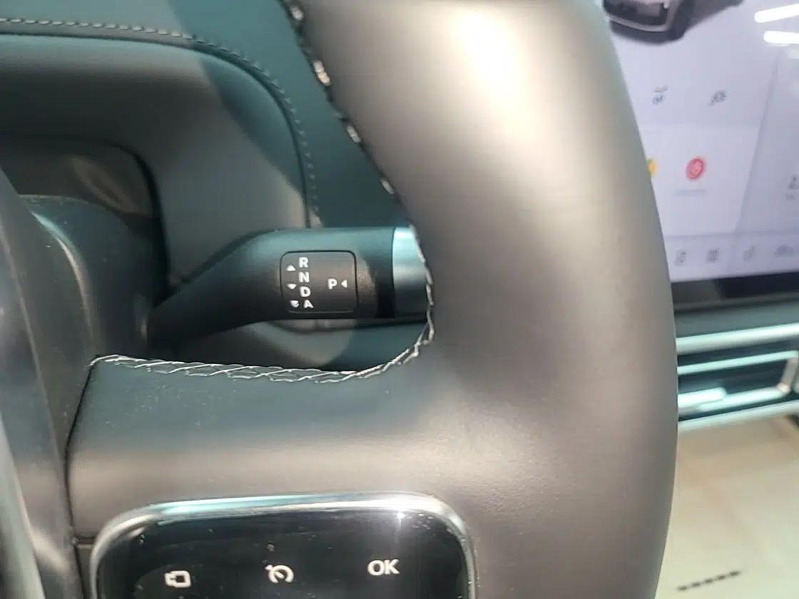 Li Auto L6 2024 Max — миниатюра 16