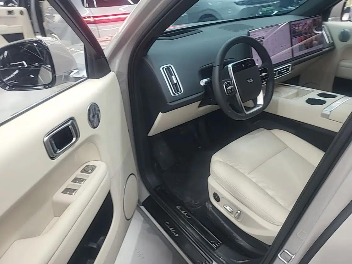 Li Auto L6 2024 Max — миниатюра 17