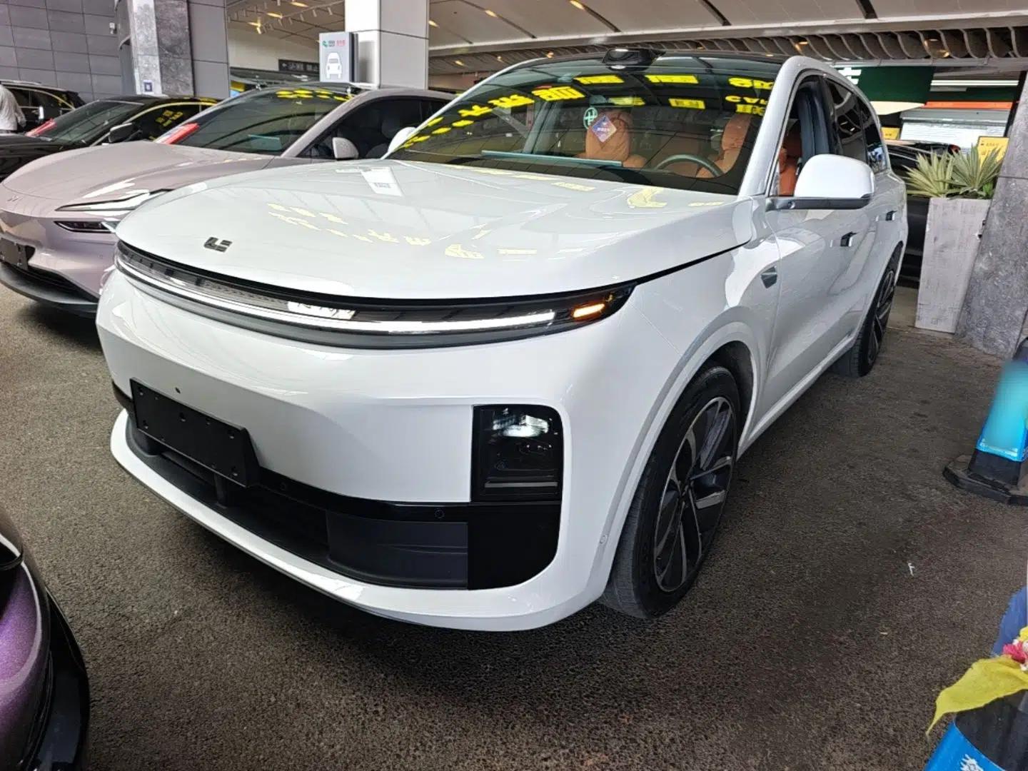 Li Auto L6 2024 Max — миниатюра 1