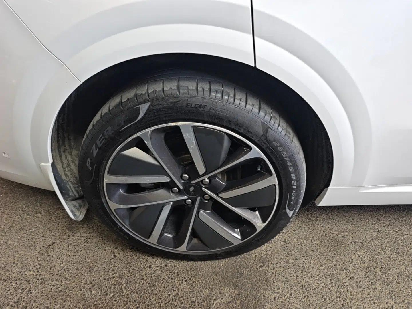 Li Auto L6 2024 Max — миниатюра 11