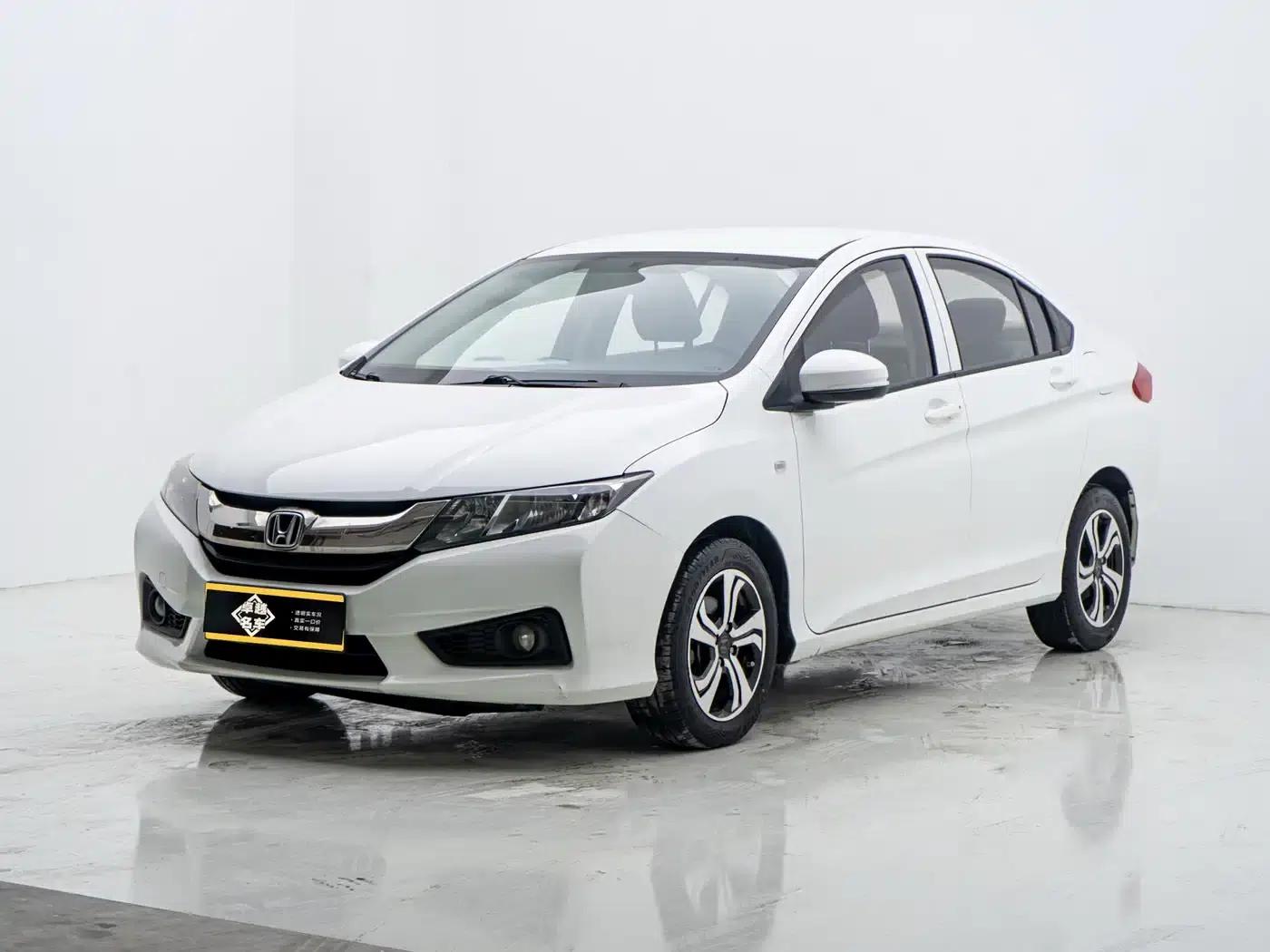 Honda City 2018 1.5L CVT Comfort Edition — миниатюра 1
