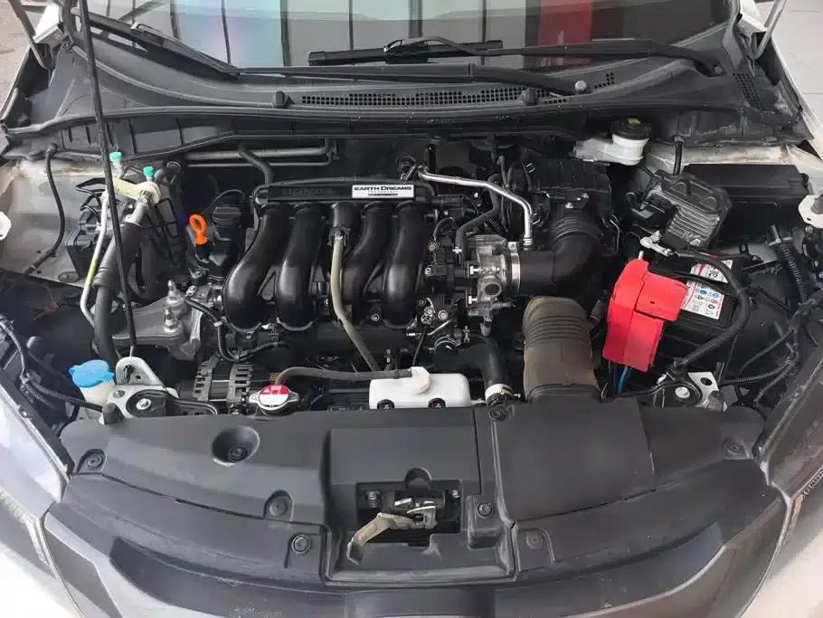 Honda City 2015 1.5L CVT Comfort Edition — миниатюра 10