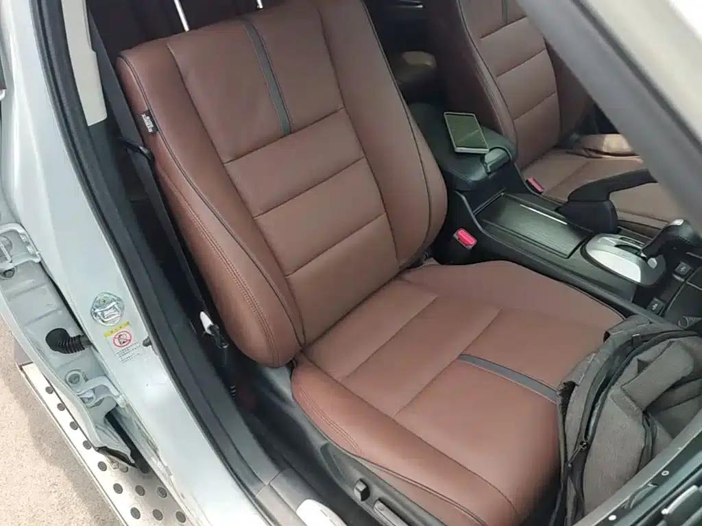 Crosstour 2016 2.4L Luxury Edition — миниатюра 25