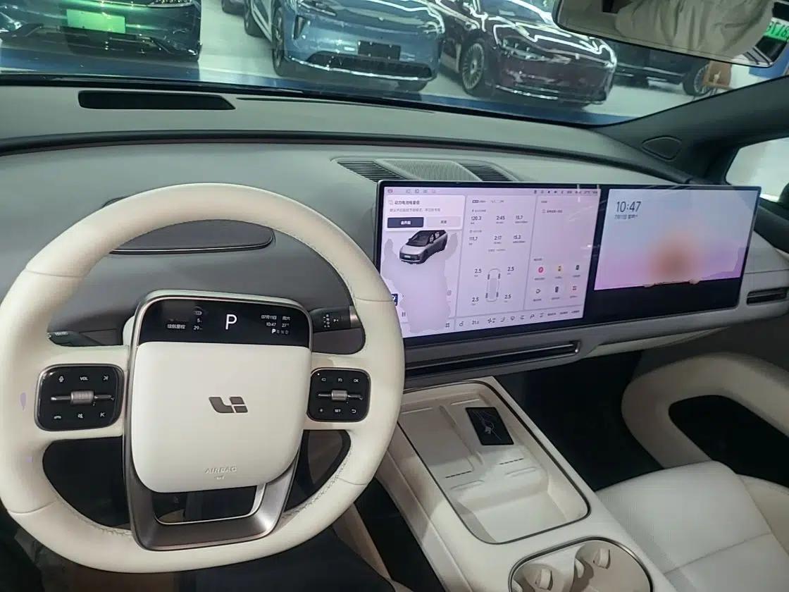 Li Auto i6 2025 Model Two-Wheel-Drive Standard Type — миниатюра 12