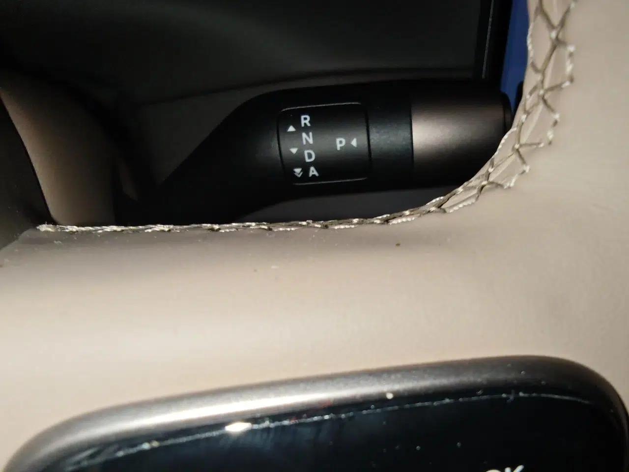 Li Auto i6 2025 Model Two-Wheel-Drive Standard Type — миниатюра 14