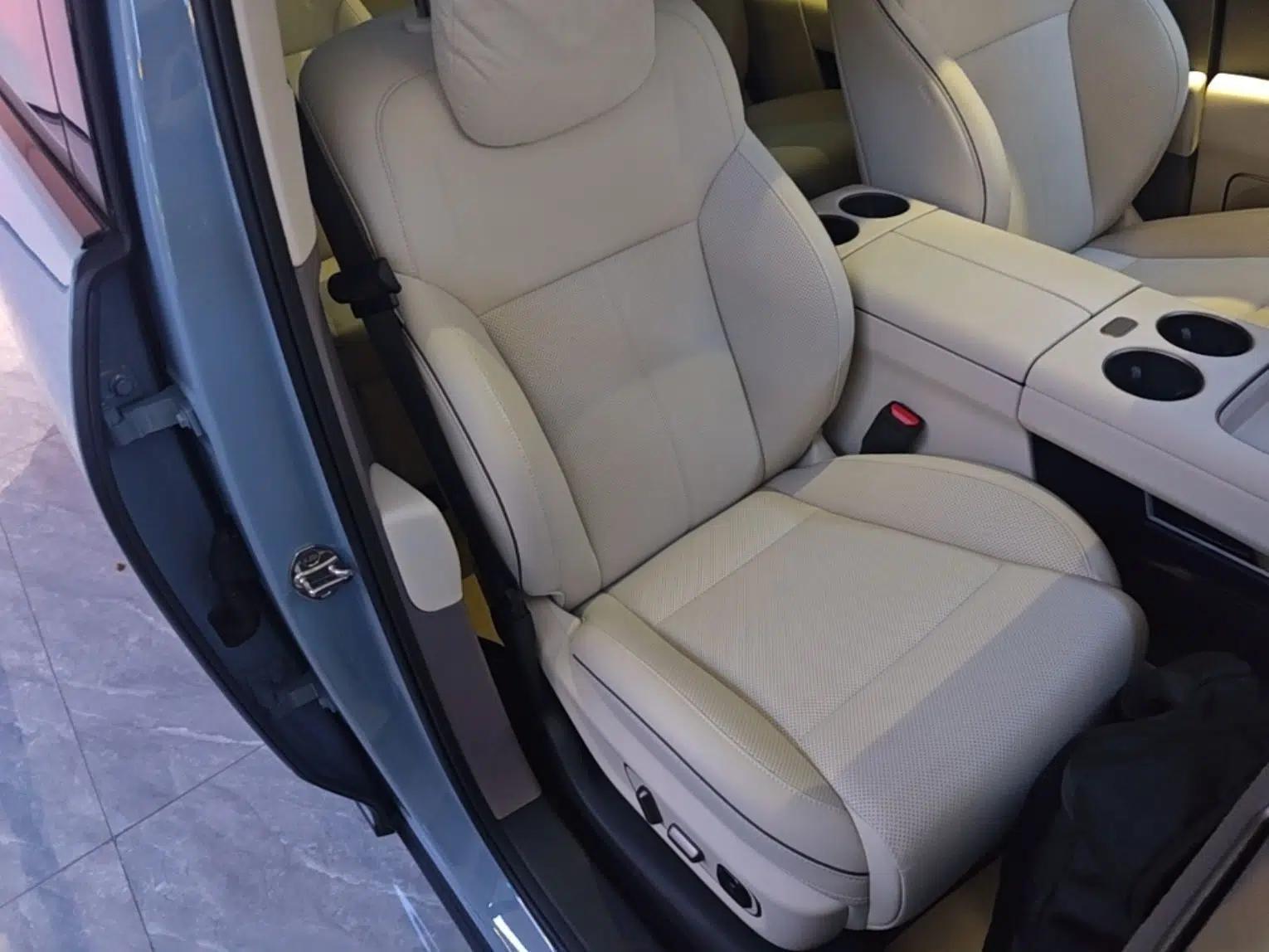 Li Auto i8 2025 Model Standard Version — миниатюра 19
