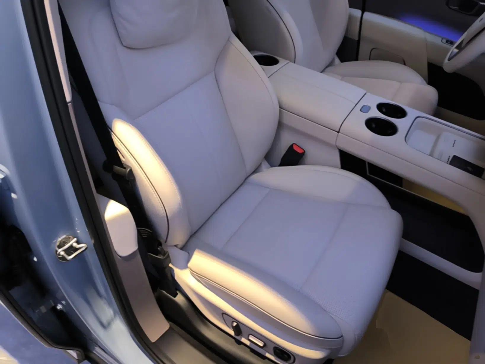 Li Auto i8 2025 Model Standard Version — миниатюра 19