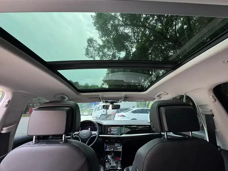2024 Passat 280TSI Elite Edition — миниатюра 28