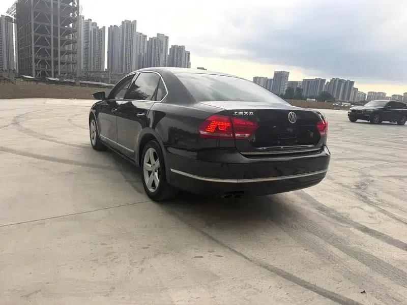 2014 Passat 1.8TSI DSG Royal Edition — миниатюра 4