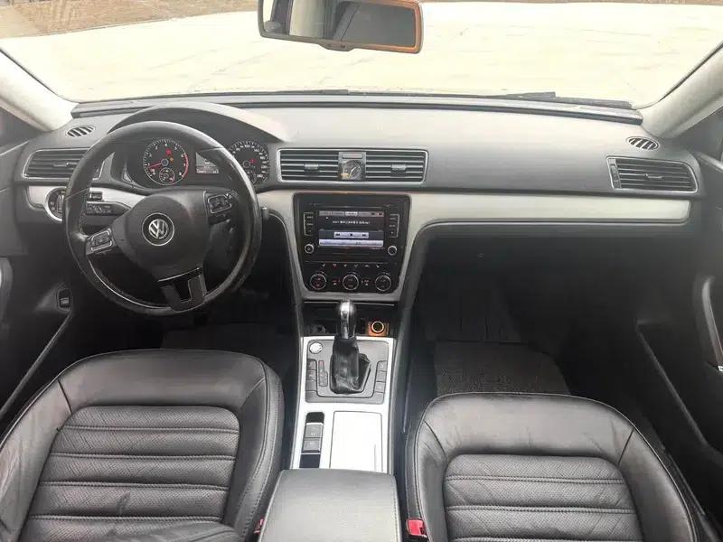 2014 Passat 1.8TSI DSG Royal Edition — миниатюра 9