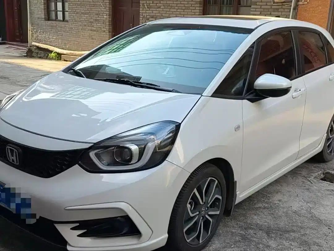 LIFE 2023 1.5L CVT SPO-SS Dynamic Edition — миниатюра 1