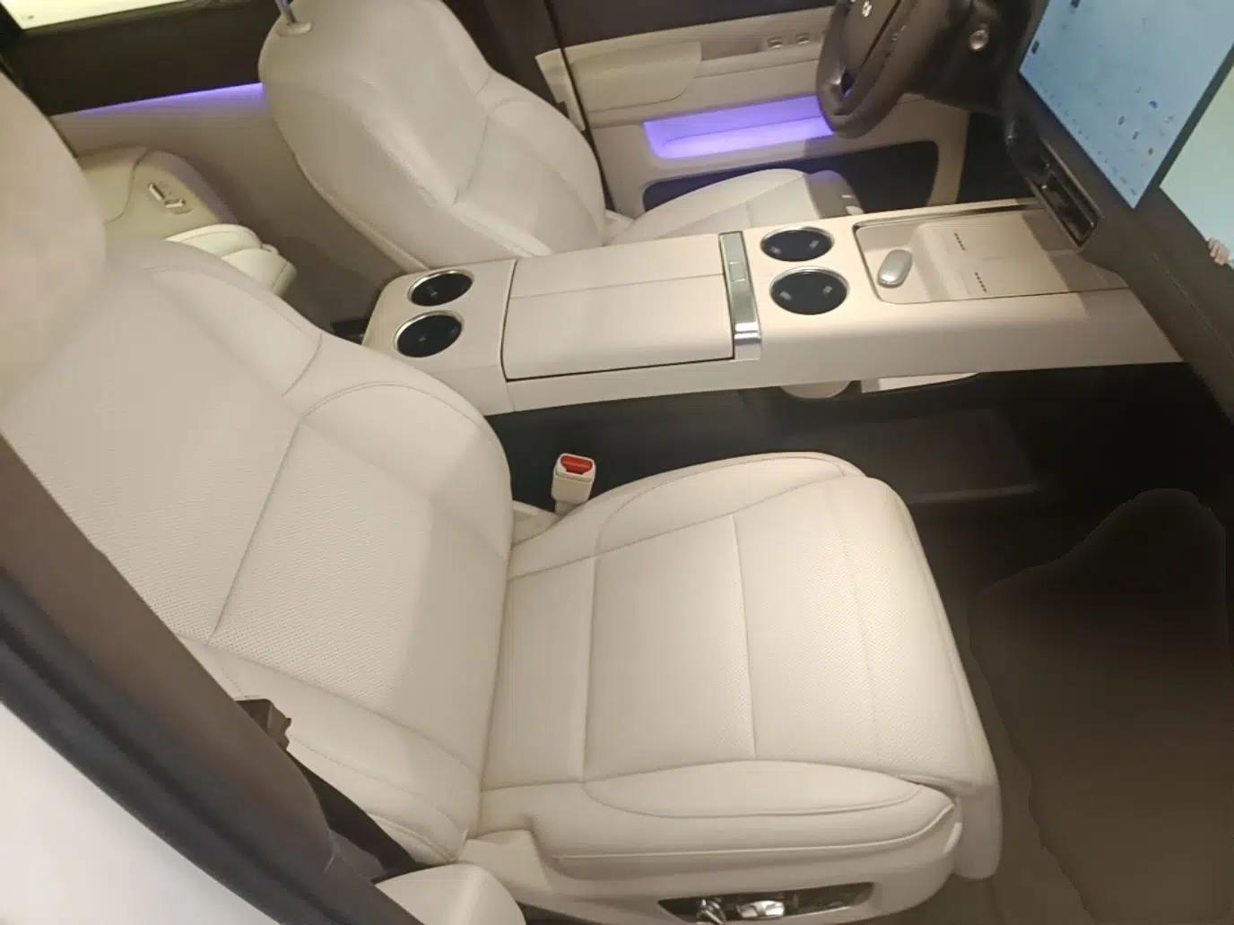Li Auto MEGA 2024 Ultra Model — миниатюра 26