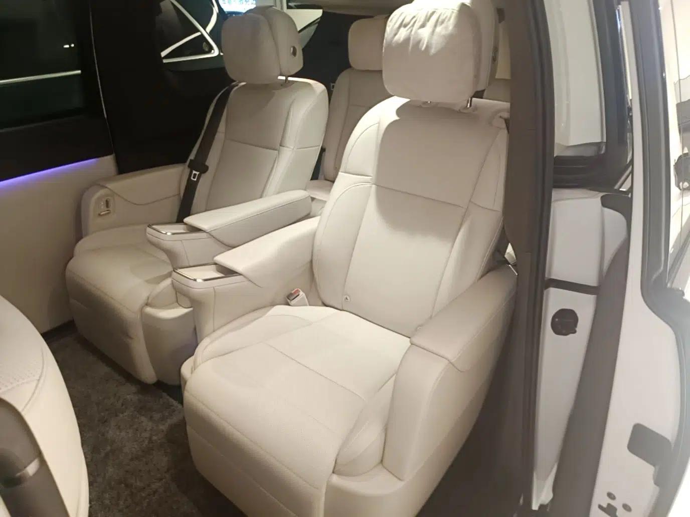 Li Auto MEGA 2024 Ultra Model — миниатюра 27