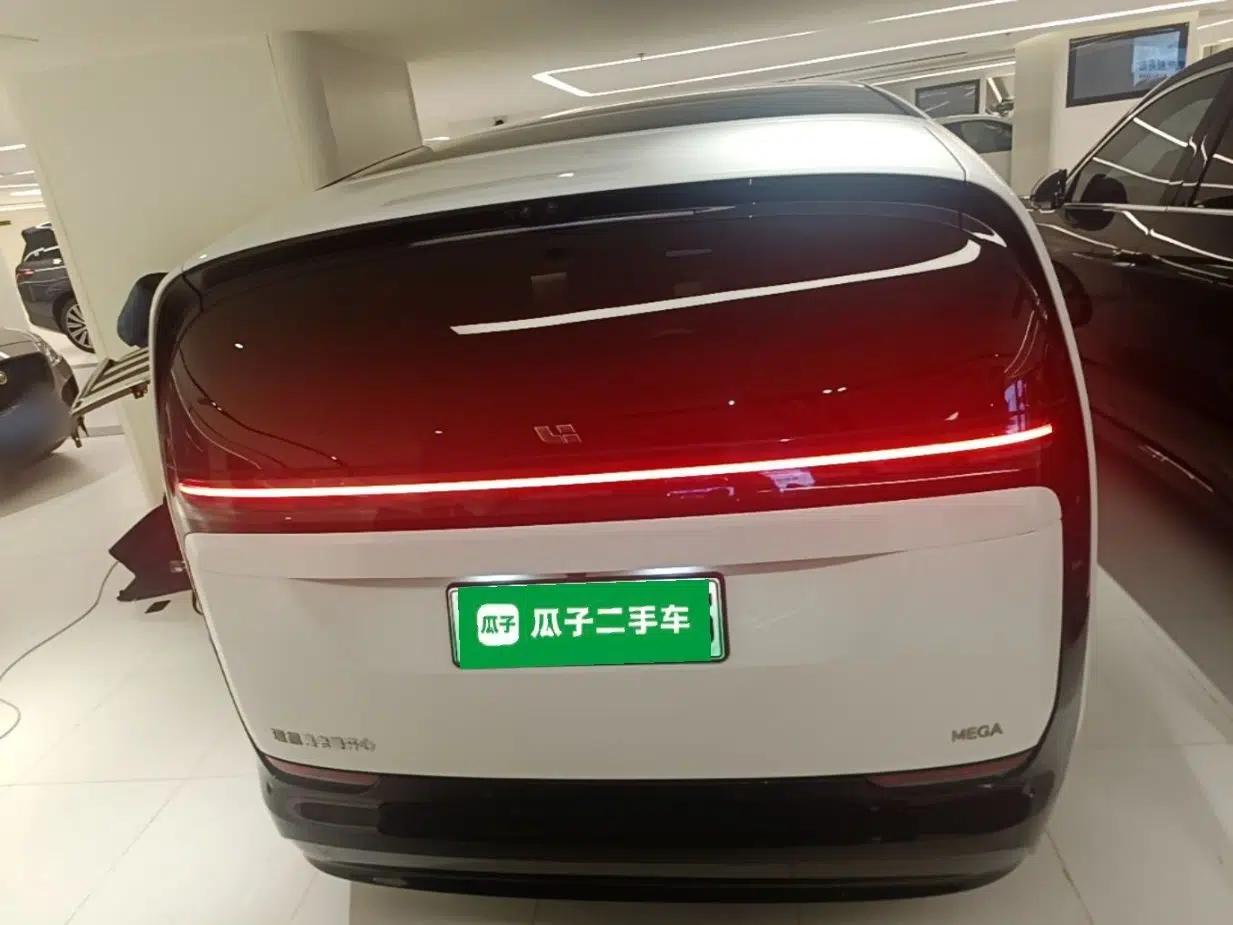 Li Auto MEGA 2024 Ultra Model — миниатюра 5