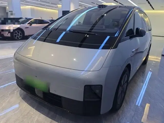 Li Auto MEGA 2025 Ultra Smart Refreshed Edition