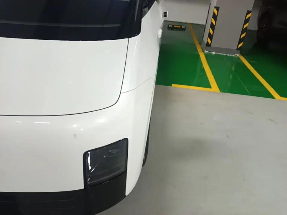Li Auto MEGA 2025 Home Family Special Edition — миниатюра 8