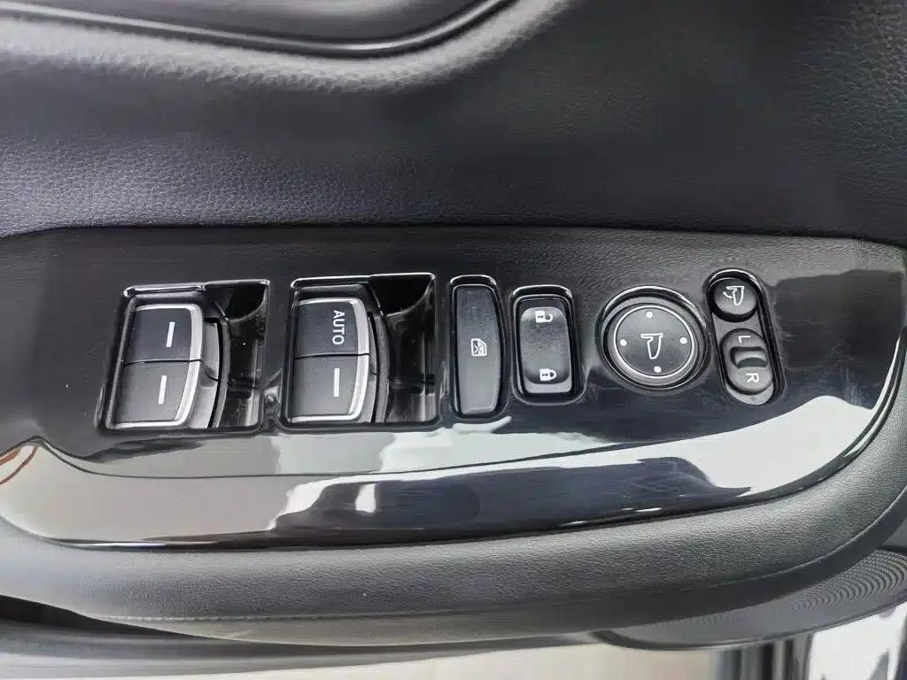 ZR-V 2022 1.5T CVT Elite Edition — миниатюра 9