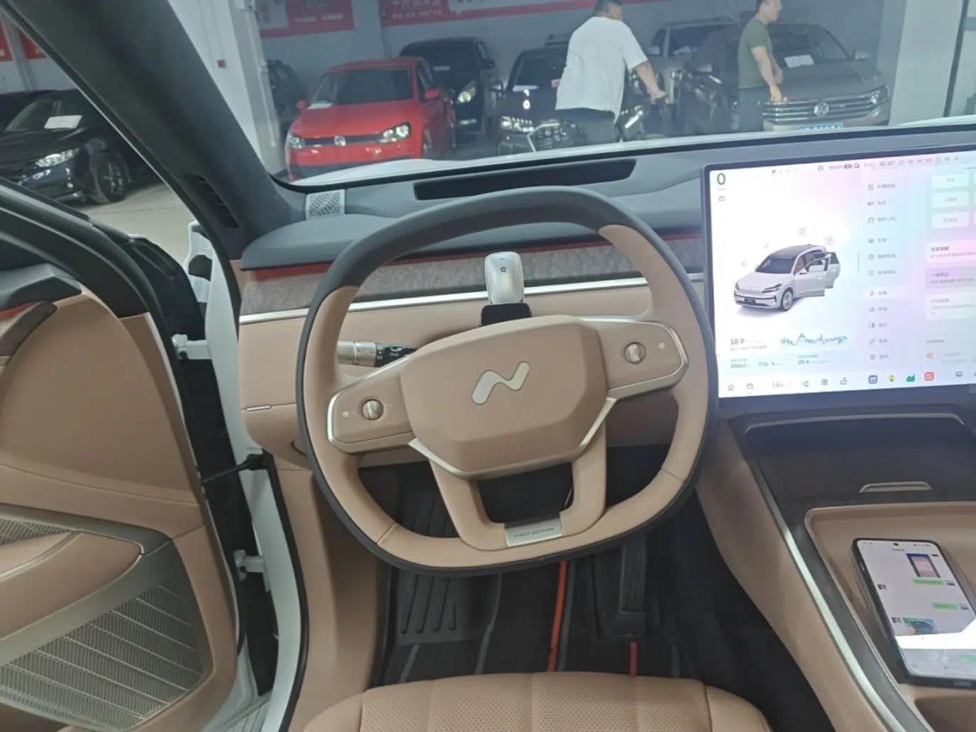 ONVO Luxeed L90 2025 Model—Max Seven-Seater Version — миниатюра 13