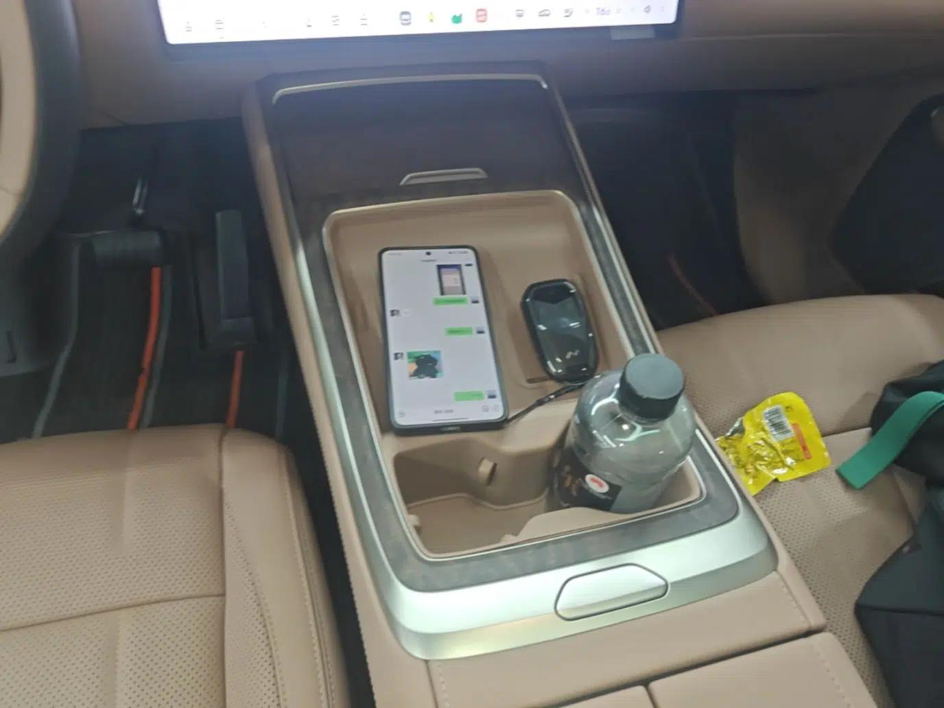 ONVO Luxeed L90 2025 Model—Max Seven-Seater Version — миниатюра 16