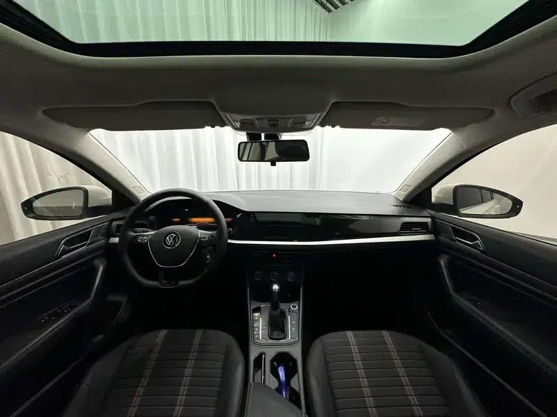 2022 Volkswagen Lavida 280TSI DSG Comfort Edition — миниатюра 10