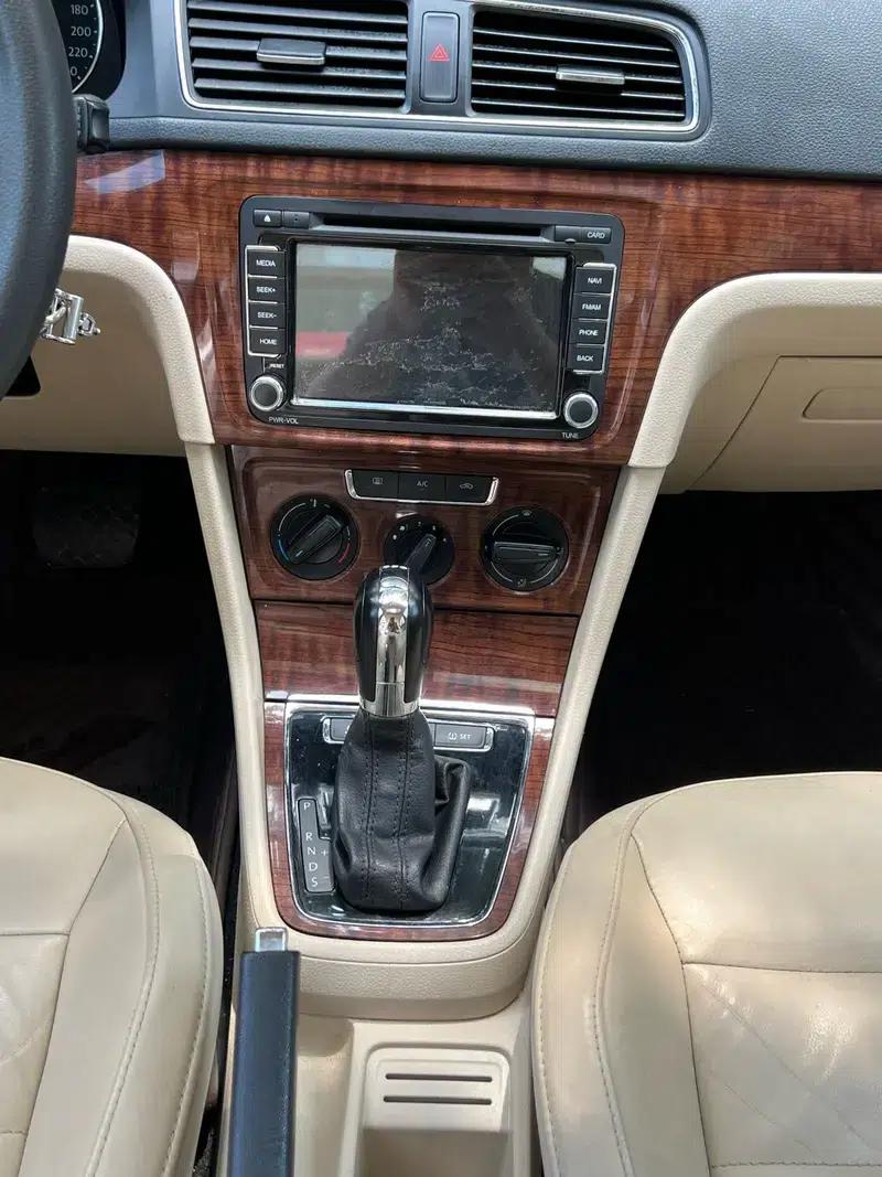 2013 Volkswagen Lavida Facelift 1.4TSI DSG Comfort Edition — миниатюра 12