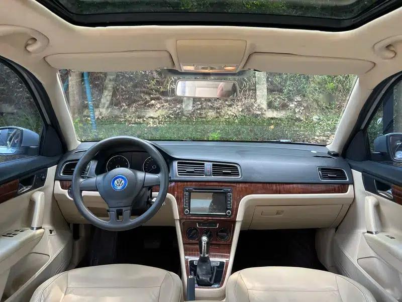 2013 Volkswagen Lavida Facelift 1.4TSI DSG Comfort Edition — миниатюра 13