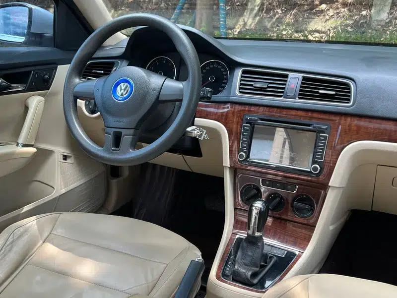 2013 Volkswagen Lavida Facelift 1.4TSI DSG Comfort Edition — миниатюра 15