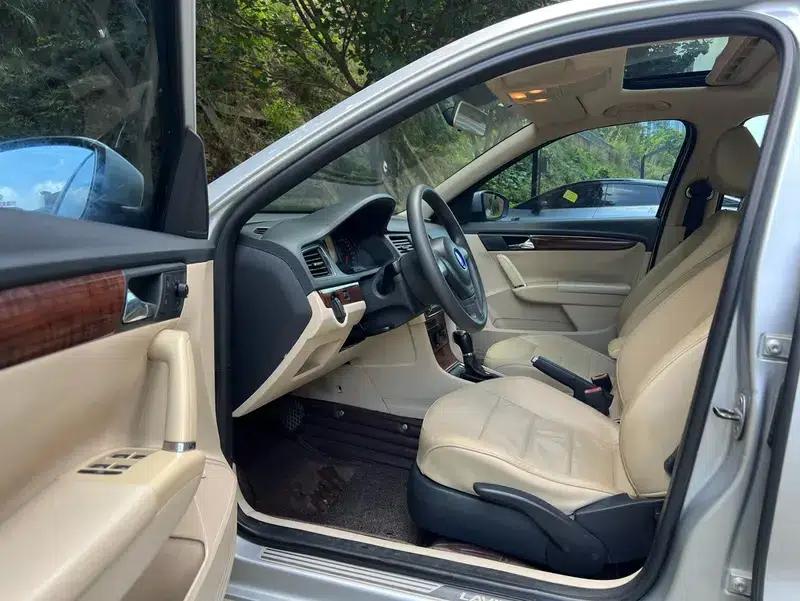 2013 Volkswagen Lavida Facelift 1.4TSI DSG Comfort Edition — миниатюра 16