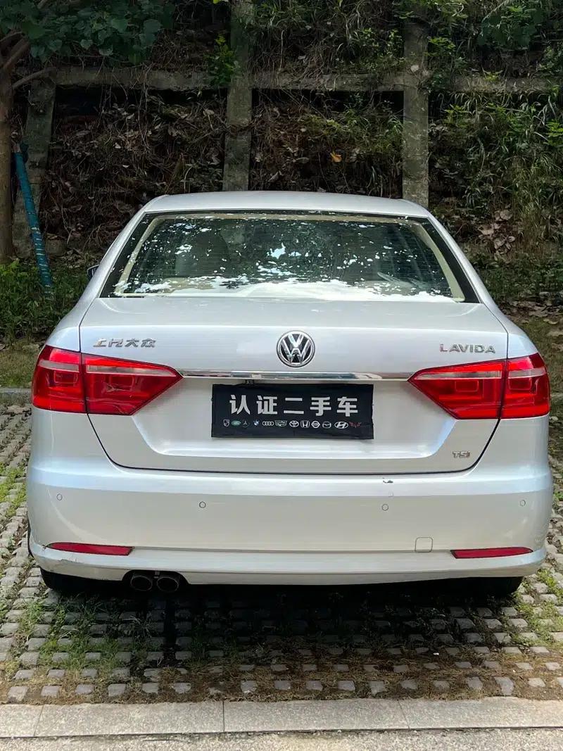 2013 Volkswagen Lavida Facelift 1.4TSI DSG Comfort Edition — миниатюра 6