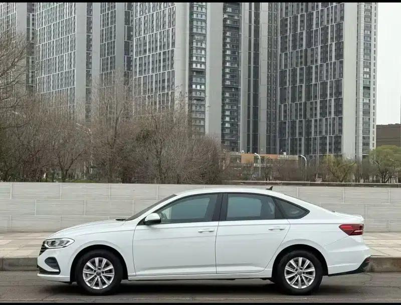 2023 Volkswagen Lavida Facelift 1.5L Automatic Comfort Edition — миниатюра 4