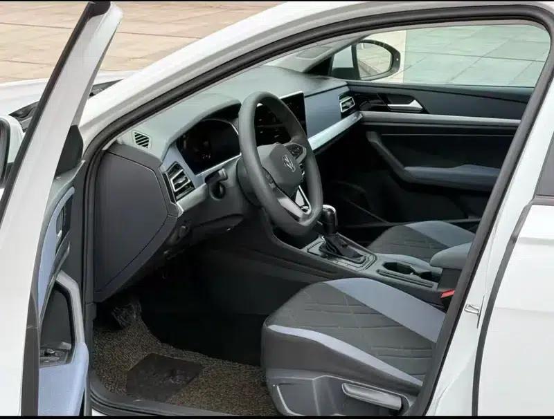 2023 Volkswagen Lavida Facelift 1.5L Automatic Comfort Edition — миниатюра 8
