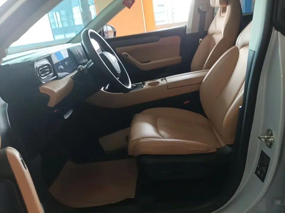 Leapmotor C11 2024 All-Electric 580 Luxury Edition — миниатюра 17