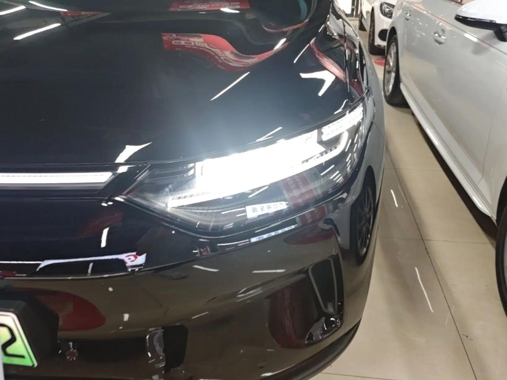 Leapmotor C11 2024 All-Electric 580 Luxury Edition — миниатюра 8