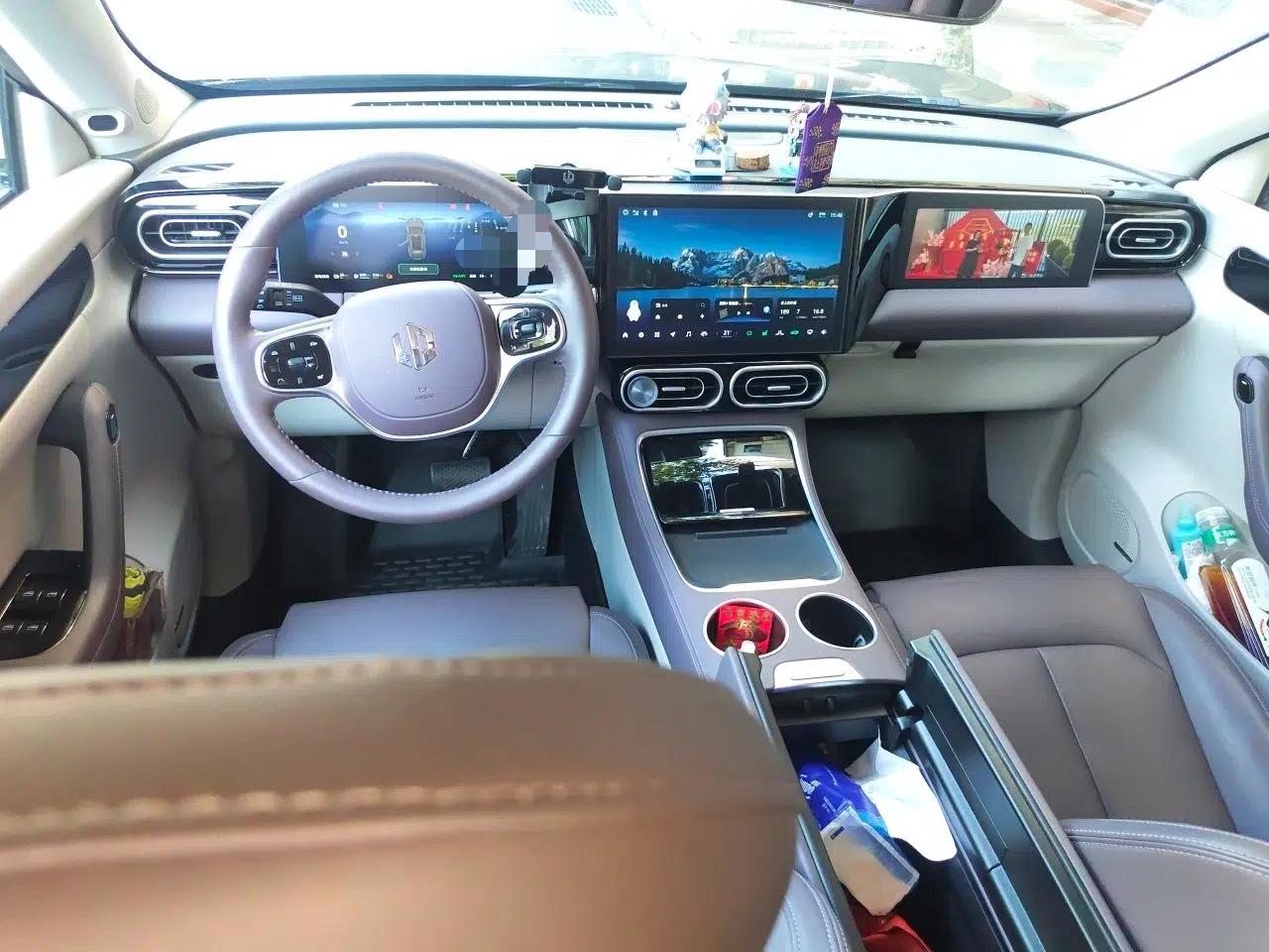 Leapmotor C11 2023 Range-Extended 180 Comfort Edition — миниатюра 9