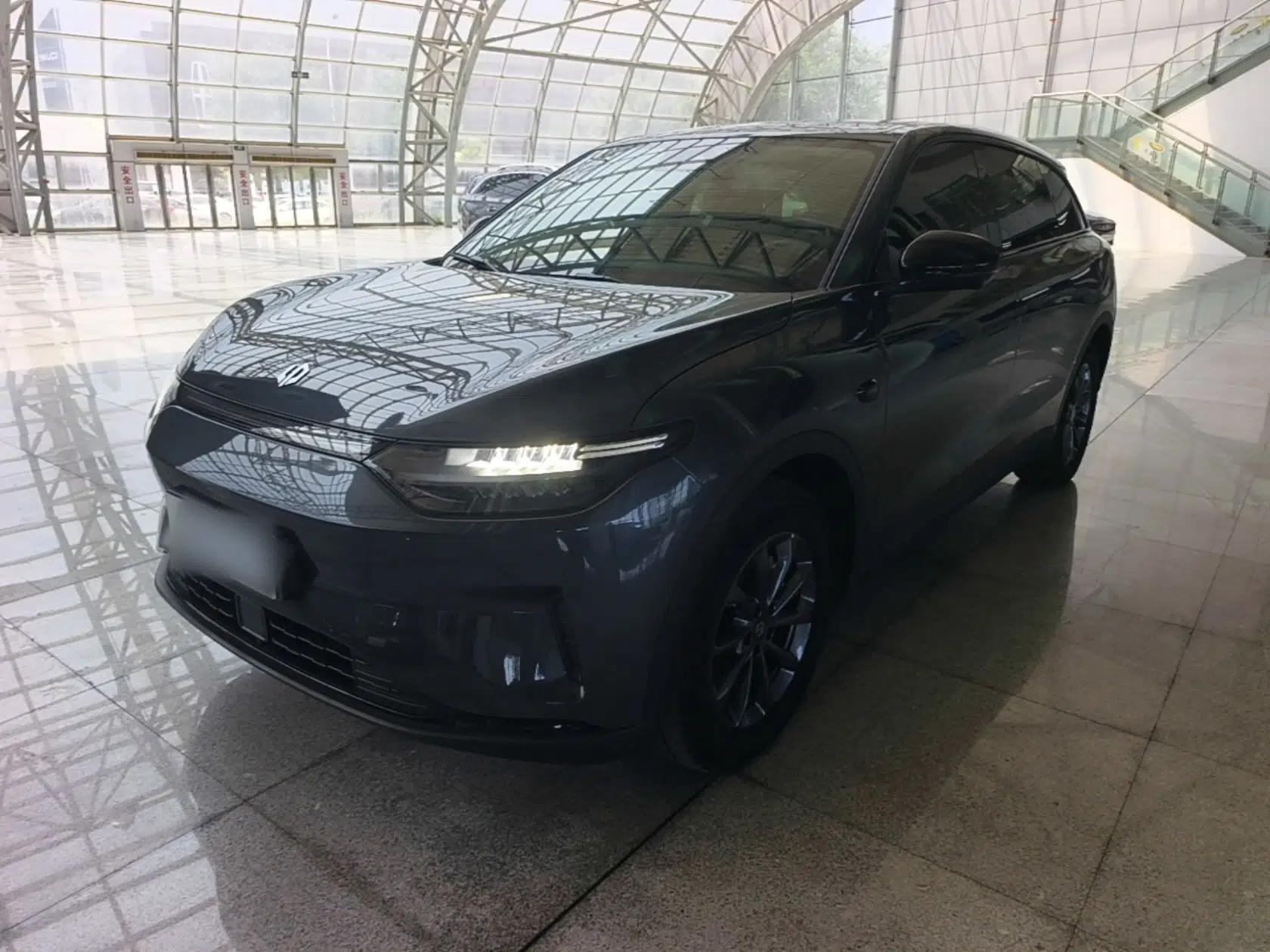 Leapmotor C11 2023 Pure Electric 500 Comfort Edition — миниатюра 1