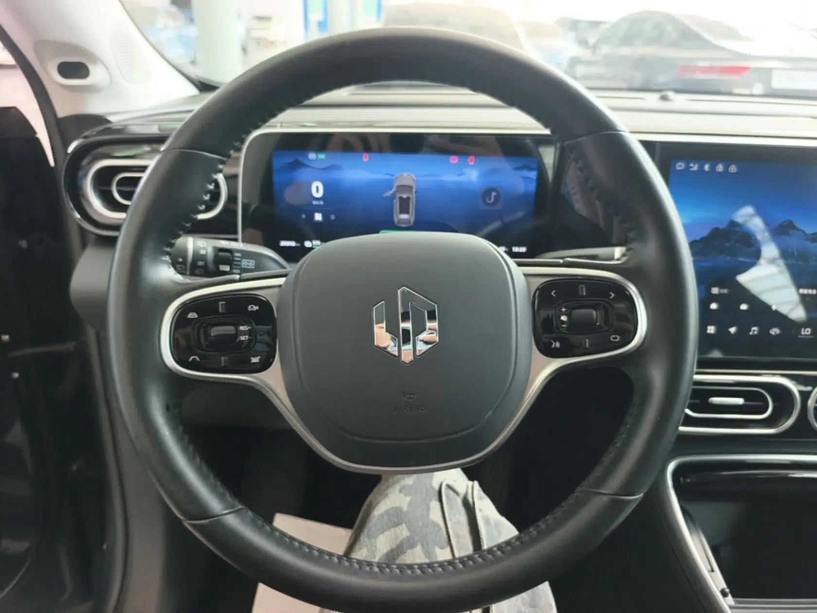 Leapmotor C11 2023 Pure Electric 500 Comfort Edition — миниатюра 13