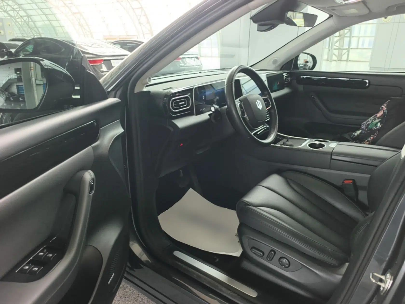 Leapmotor C11 2023 Pure Electric 500 Comfort Edition — миниатюра 18