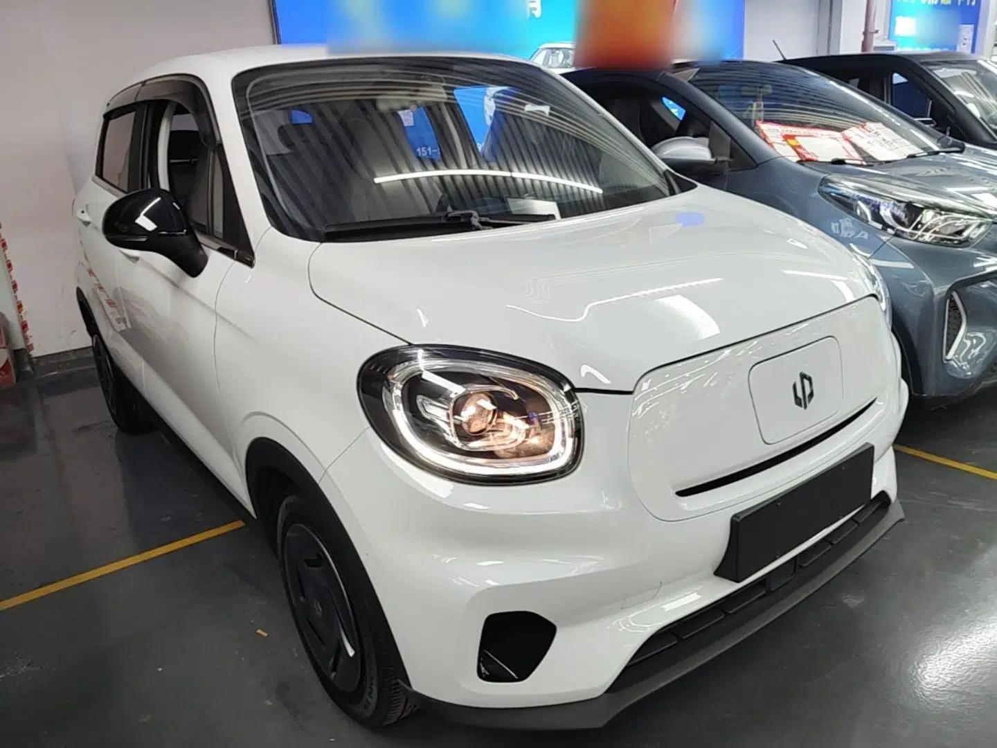 Leapmotor T03 2023 200 Lite Edition — миниатюра 3