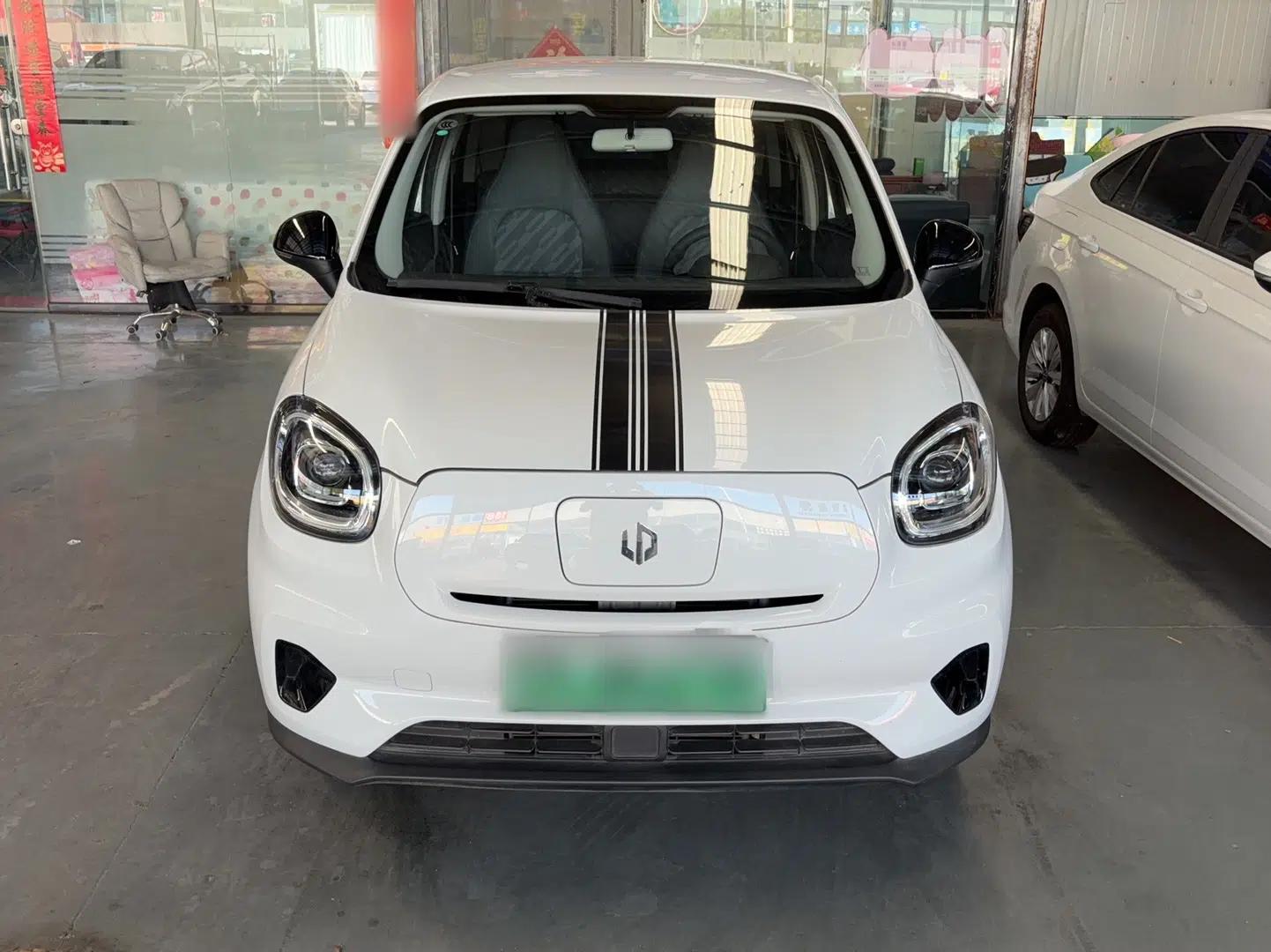 Leapmotor T03 2024 200 Lite Edition — миниатюра 2