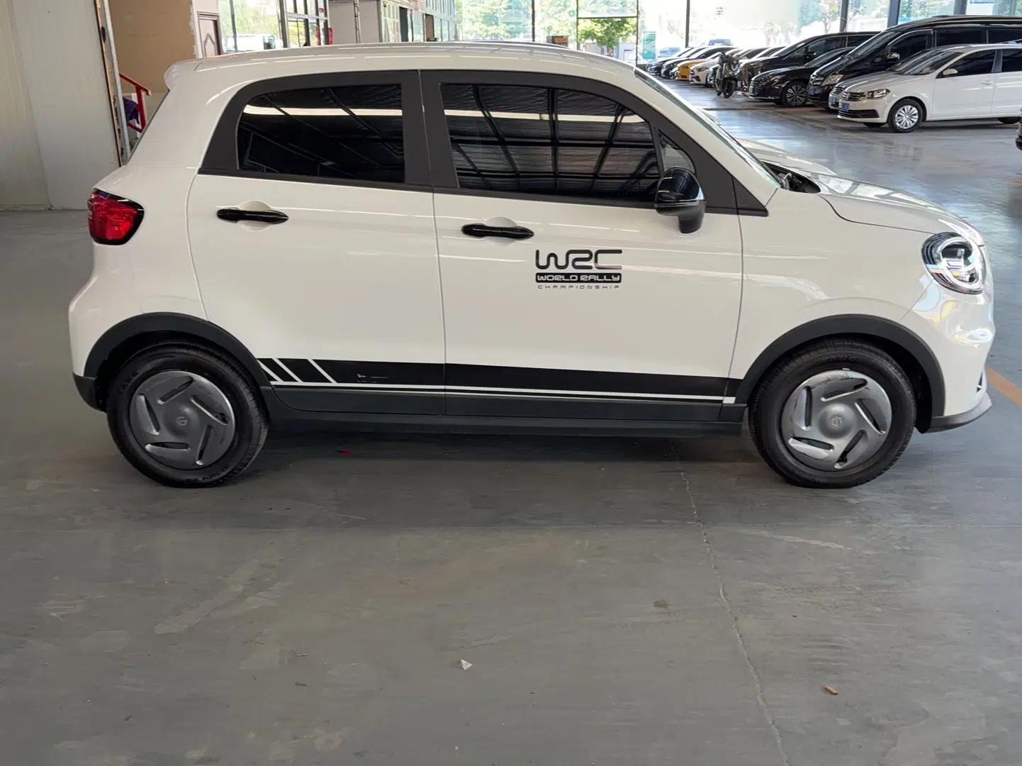 Leapmotor T03 2024 200 Lite Edition — миниатюра 4
