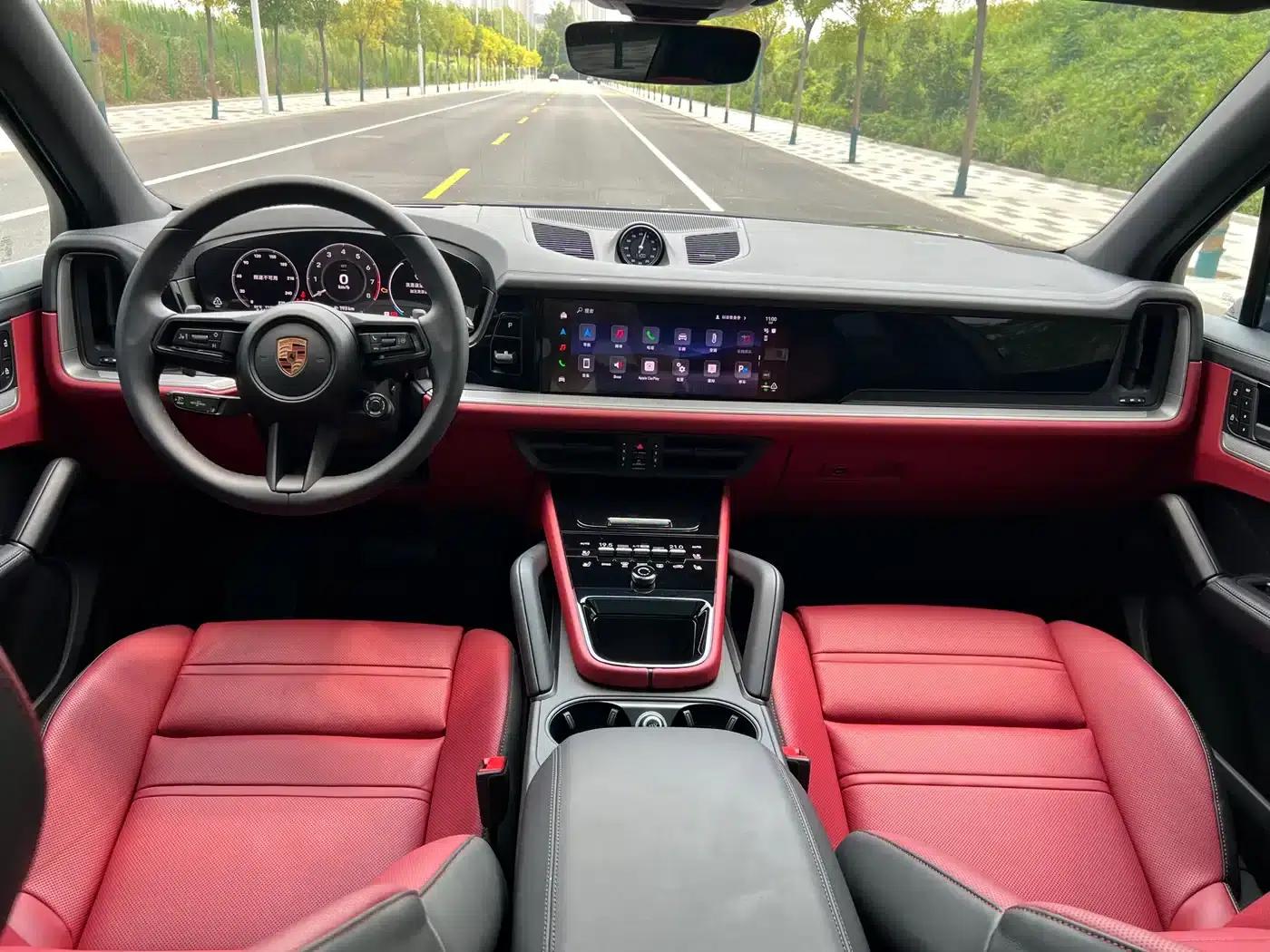 2025 Cayenne 3.0T Dream Edition — миниатюра 5