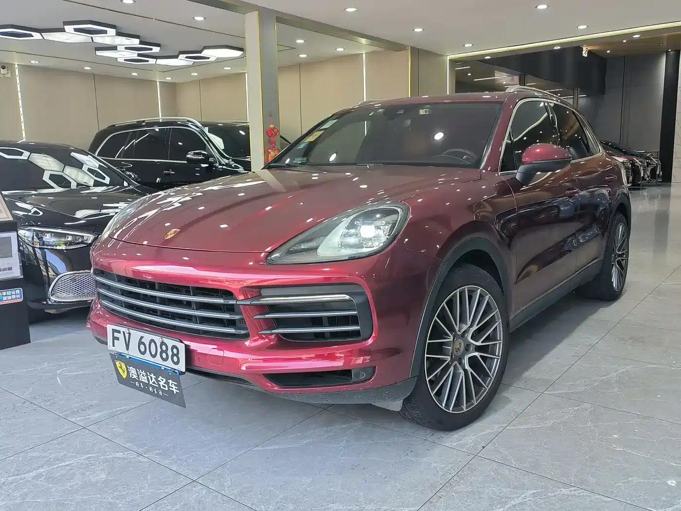 Cayenne 2019 Cayenne 3.0T — миниатюра 1