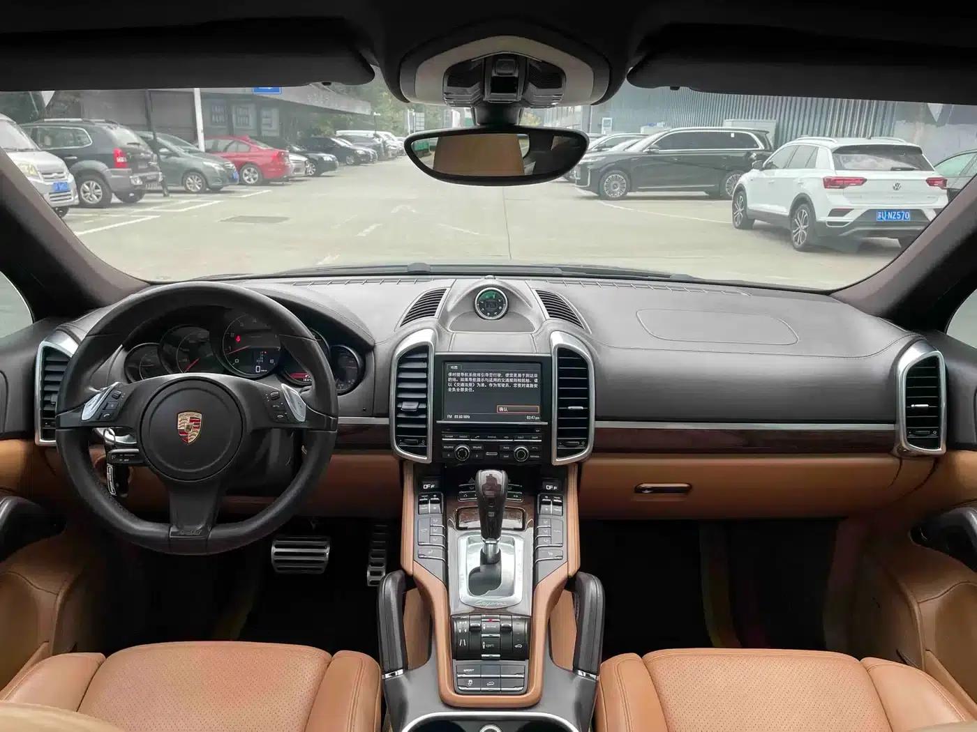 Cayenne 2011 Cayenne 3.0T — миниатюра 11