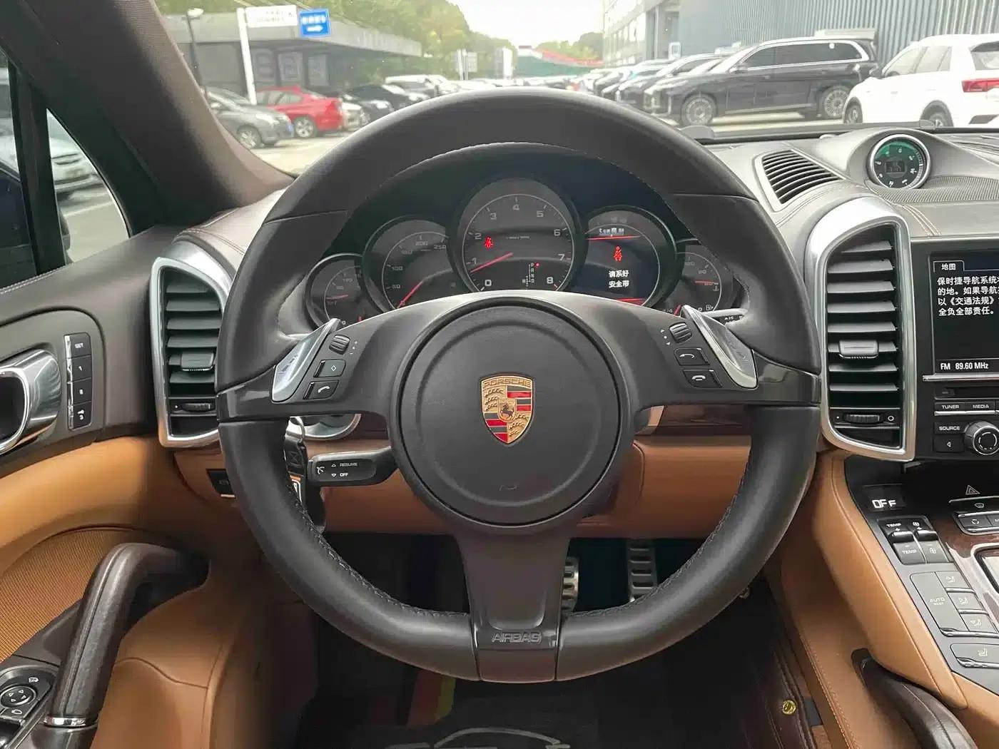 Cayenne 2011 Cayenne 3.0T — миниатюра 12