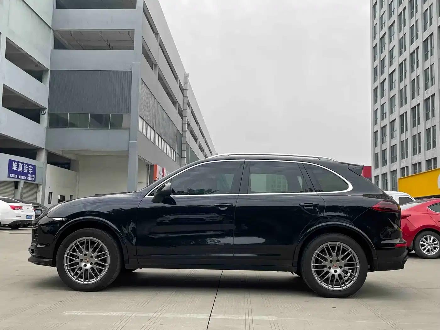 Cayenne 2011 Cayenne 3.0T — миниатюра 7