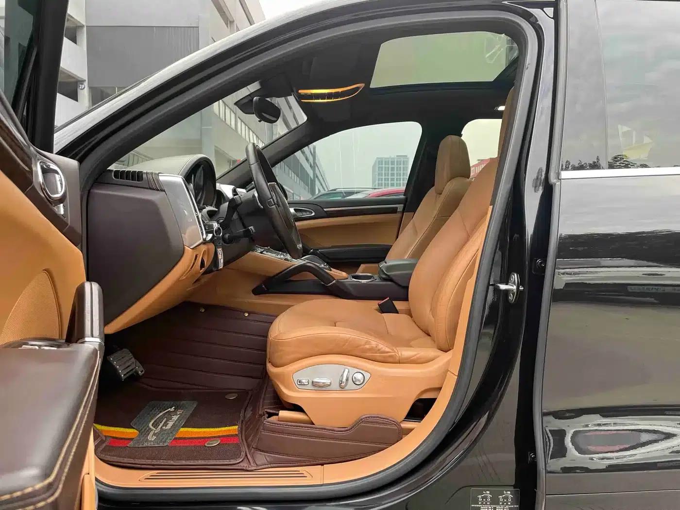 Cayenne 2011 Cayenne 3.0T — миниатюра 8