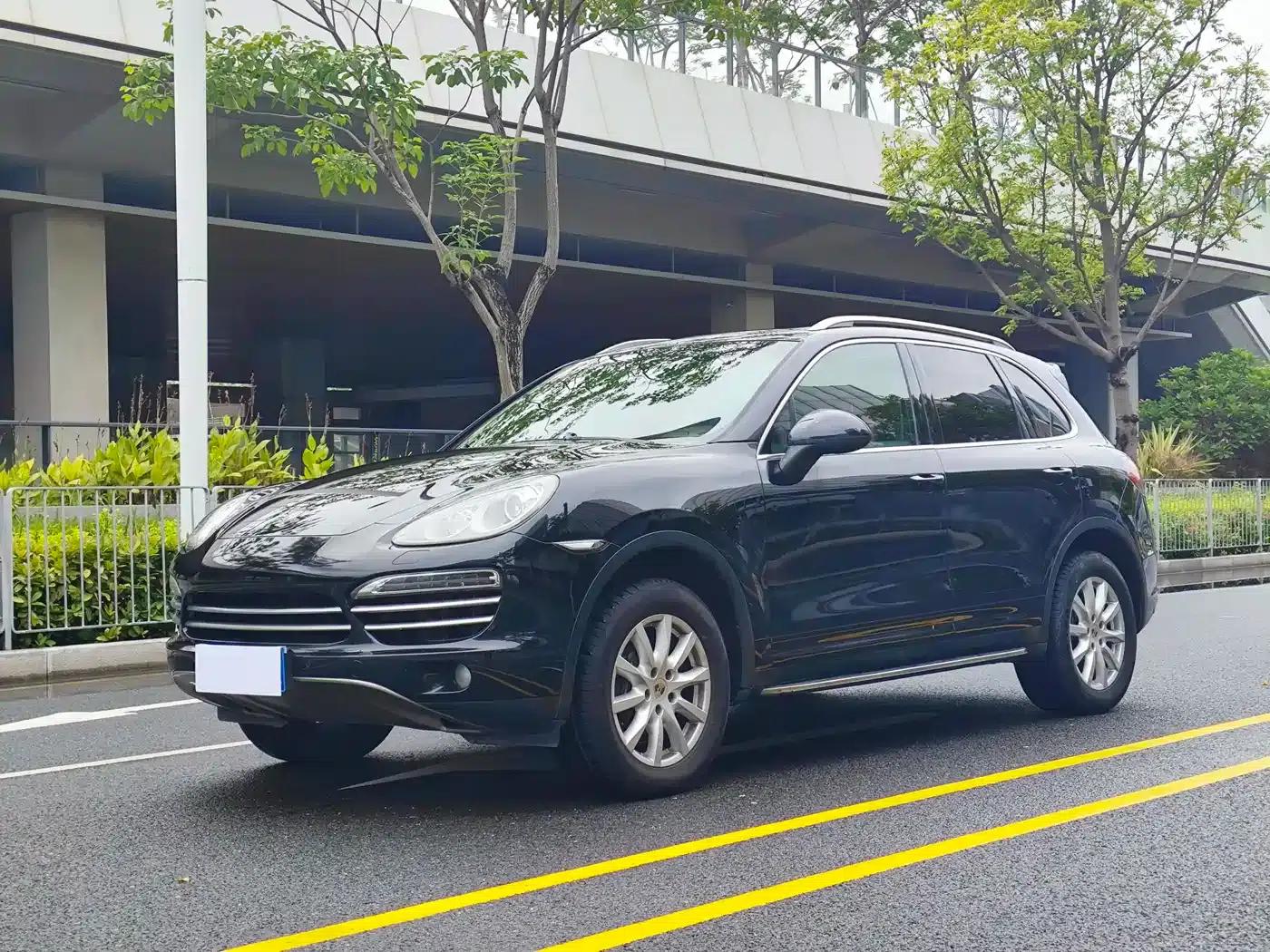 Cayenne 2011 Cayenne 3.0T — миниатюра 1