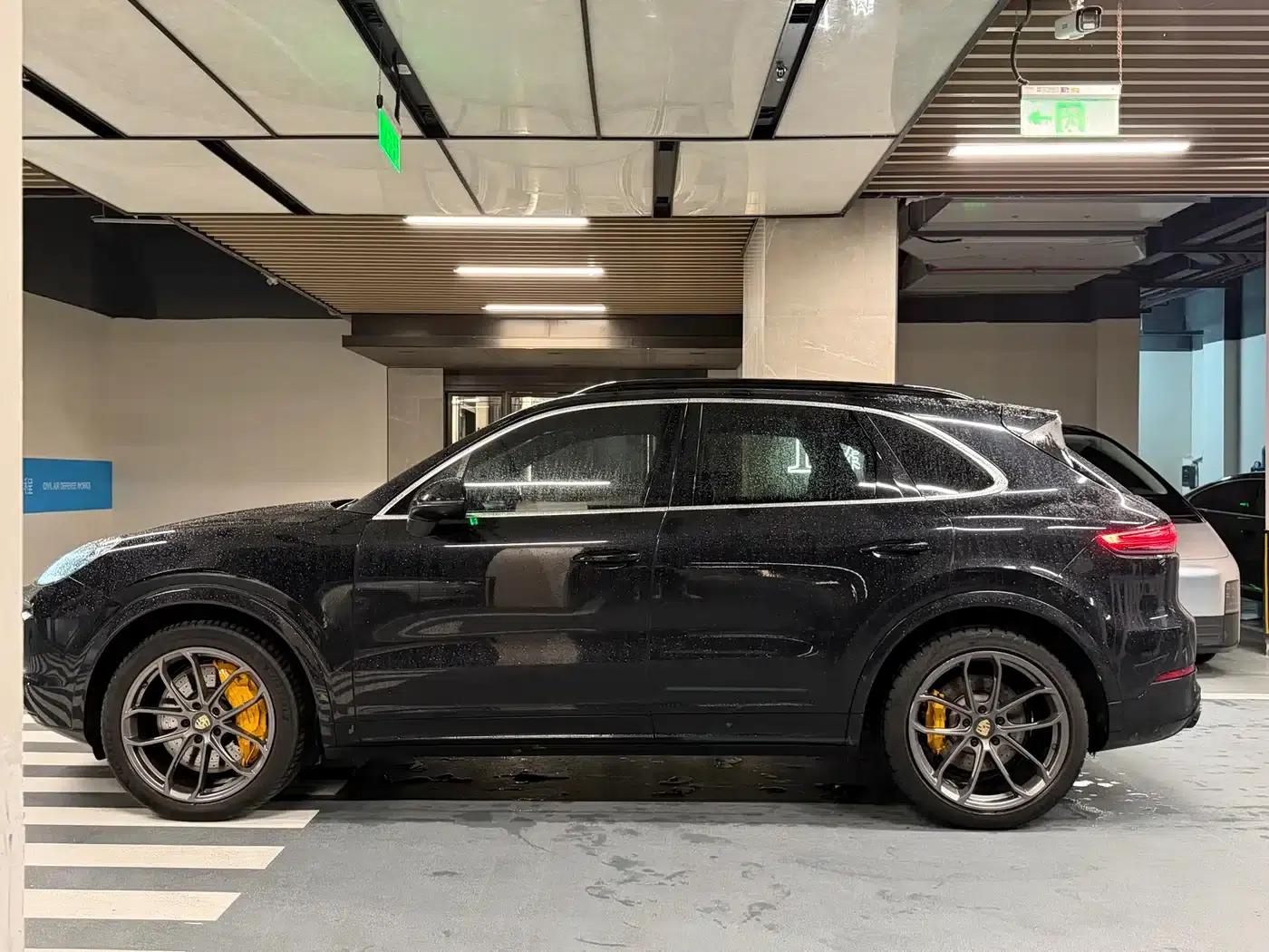 Cayenne 2020 Cayenne S 2.9T — миниатюра 2